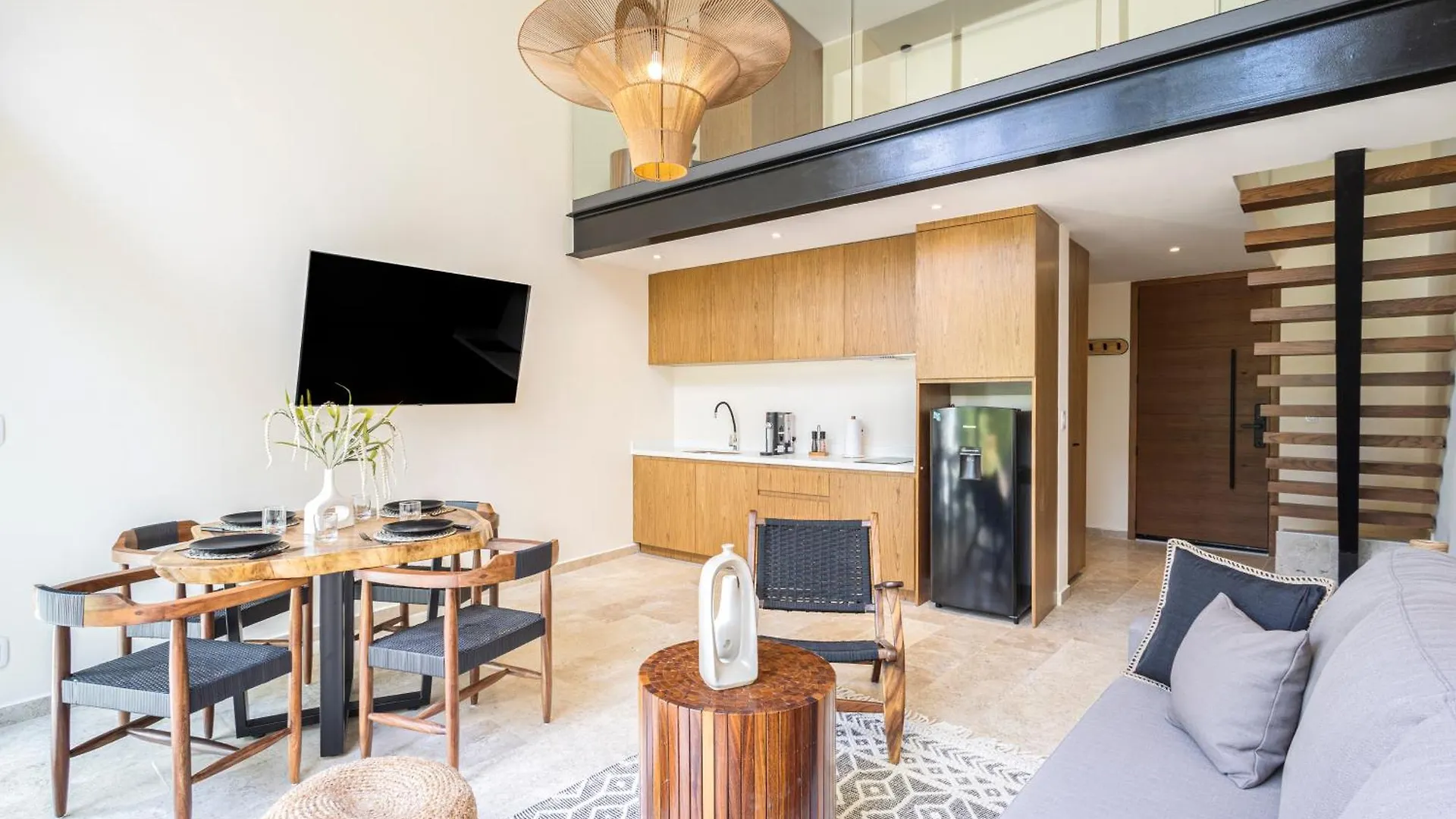 Mistiq Temple II Luxury Apartment تولوم 0*,