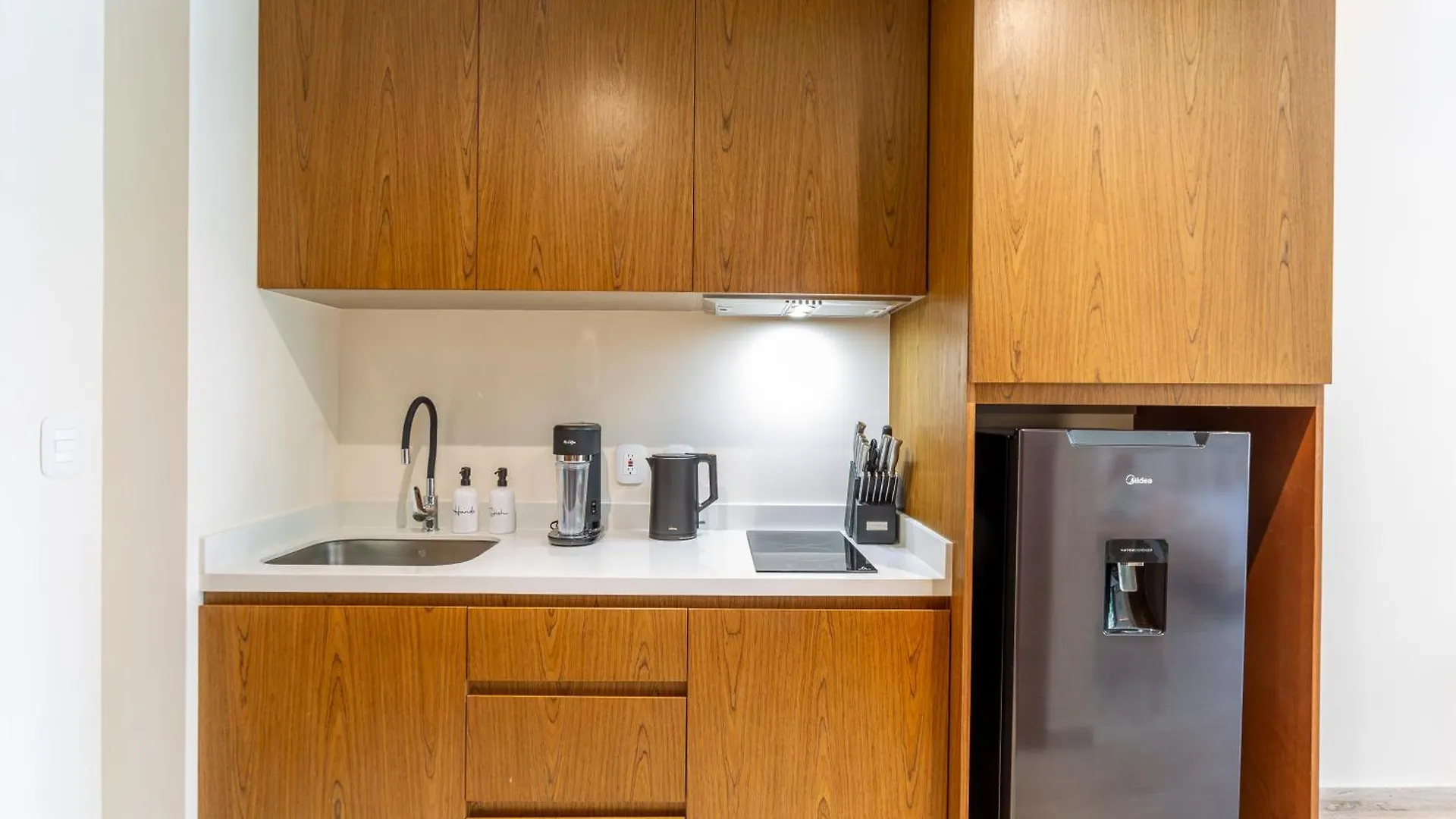 Mistiq Temple II Luxury Apartment تولوم 0*,